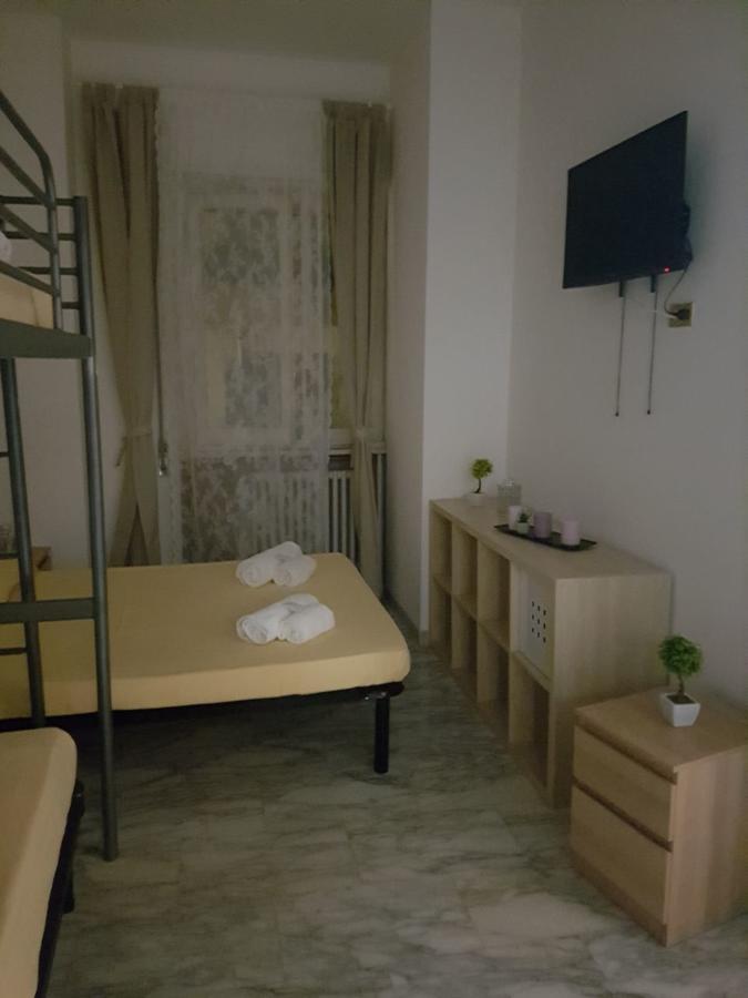 Отель Domus Italiana Рим Экстерьер фото